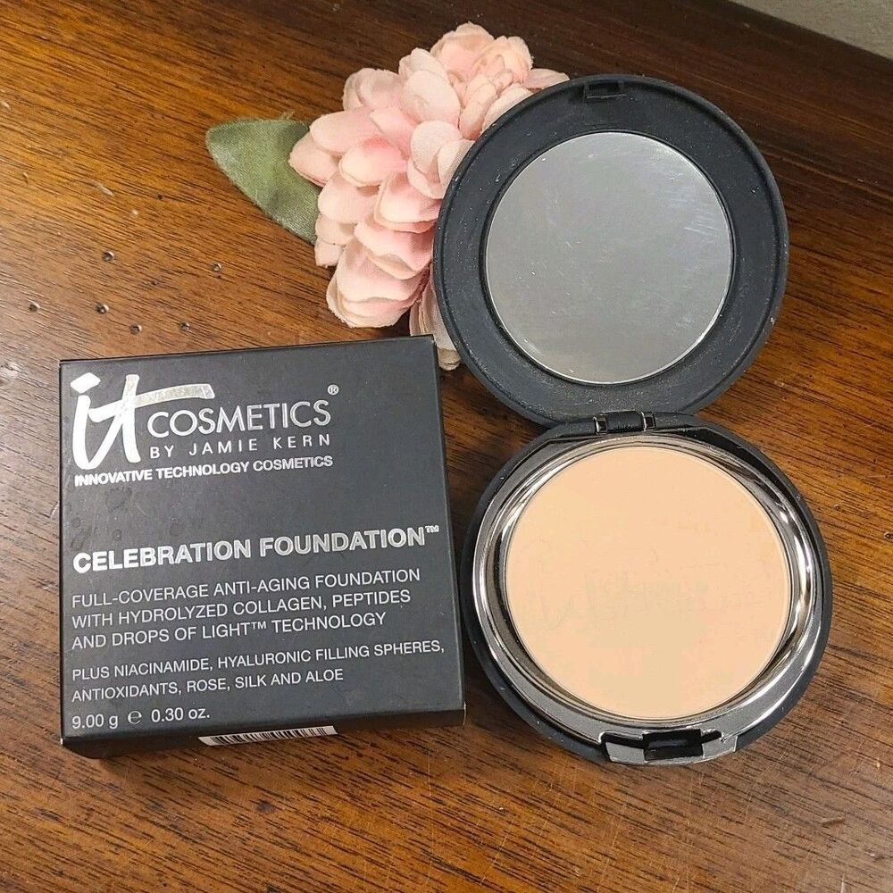 it Cosmetics Celebration Foundation Medium Beige Jamie Kern Original Black Box